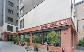 フローラル ホテル シンシン ソウル ミョンドン